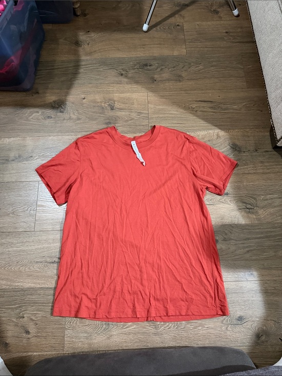 lululemon athletica Tops - lululemon athletica Short Sleeve Tee in orange color size 8